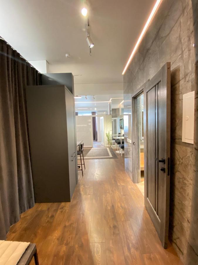 Rentnow Ultracentral Lux Апартаменты